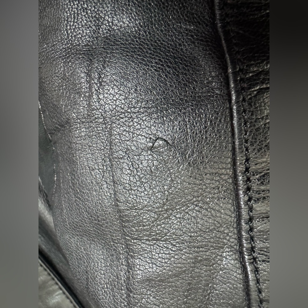 Black Rivet Genuine Leather Moto Jacket / Black Zippered Biker Jacket Size L - Picture 7 of 8